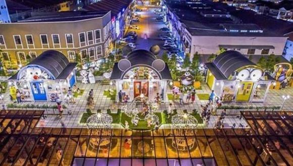 Swimming Pool Party House Apartment Batu Pahat Exterior photo